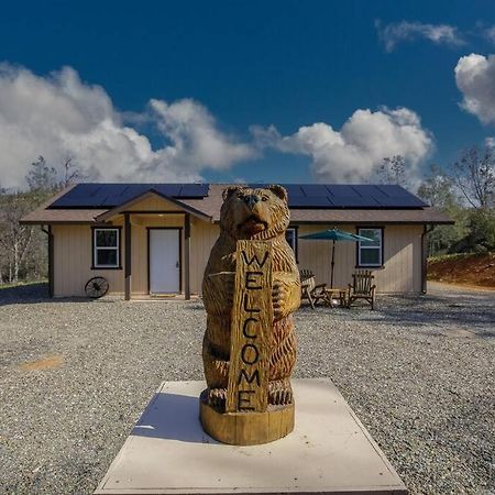 Cozy Cub Cabin, Brand New Home Near Yosemite マリポサ エクステリア 写真
